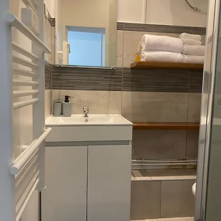 Studio Cosy Denis Apartamento *